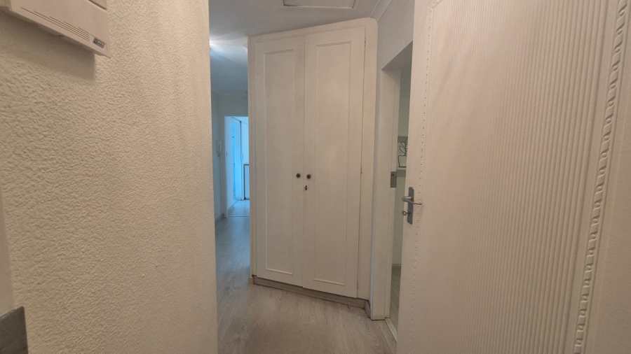 4 Bedroom Property for Sale in Helderkruin Gauteng