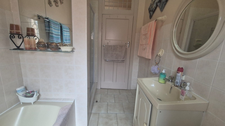 3 Bedroom Property for Sale in Krugersdorp West Gauteng