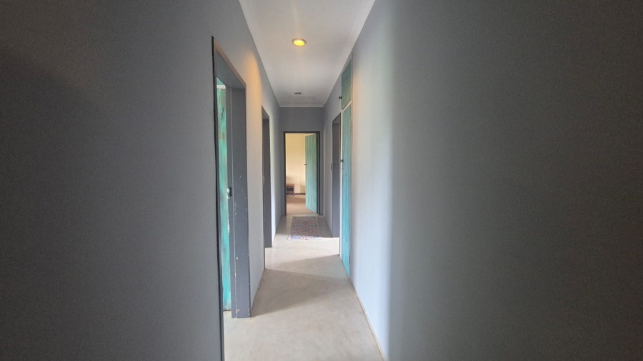 4 Bedroom Property for Sale in Helderkruin Gauteng