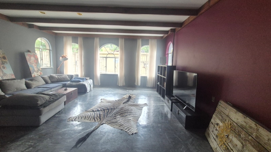 4 Bedroom Property for Sale in Helderkruin Gauteng