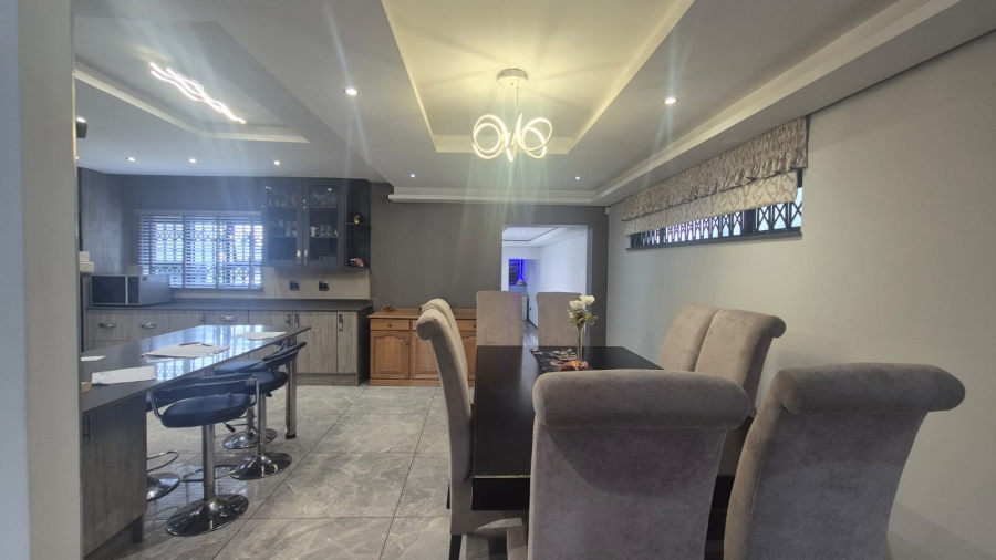 7 Bedroom Property for Sale in Horison Gauteng
