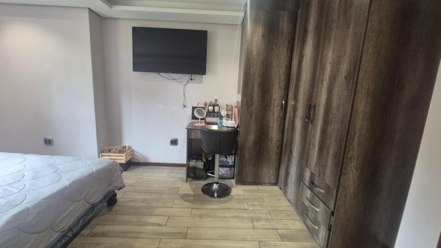 7 Bedroom Property for Sale in Horison Gauteng