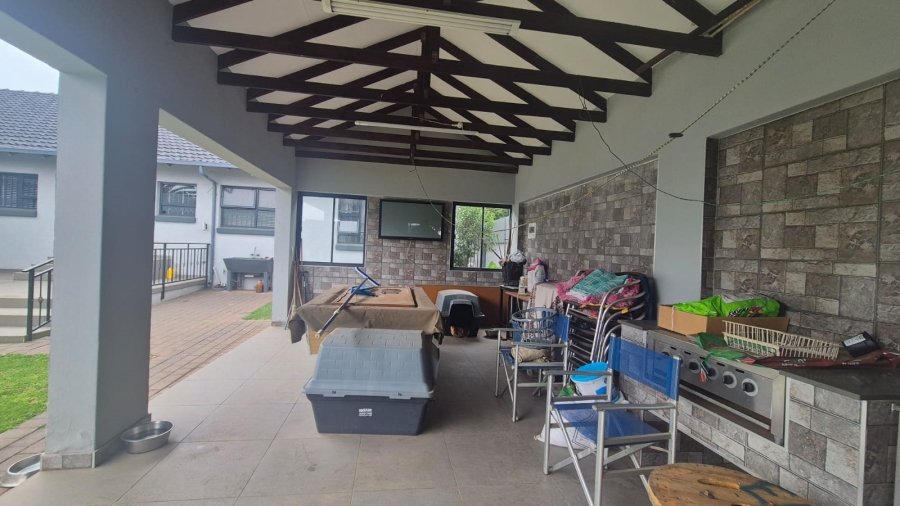 7 Bedroom Property for Sale in Horison Gauteng