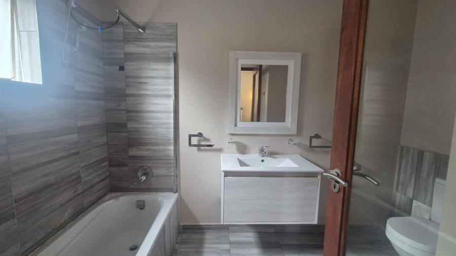 7 Bedroom Property for Sale in Horison Gauteng