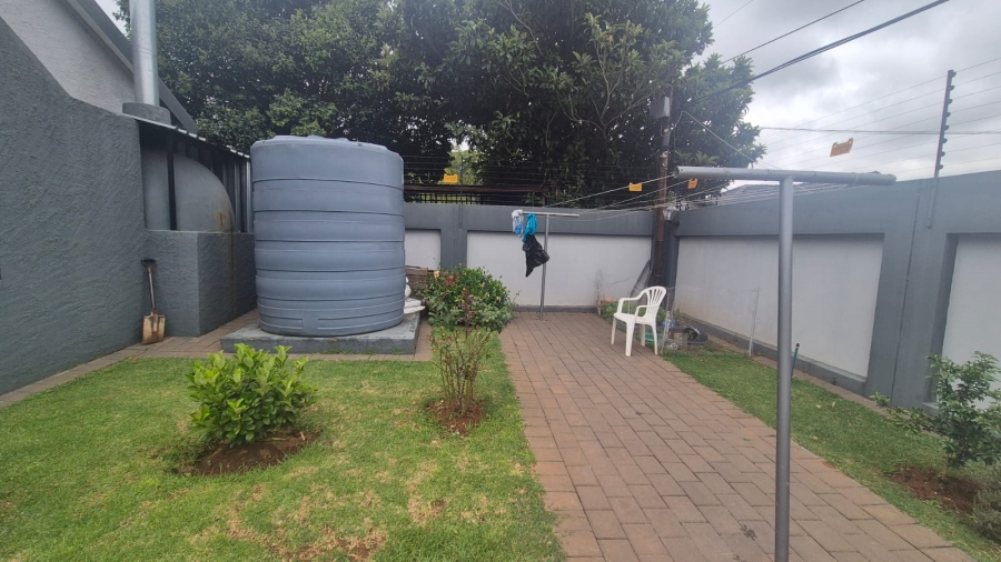 7 Bedroom Property for Sale in Horison Gauteng