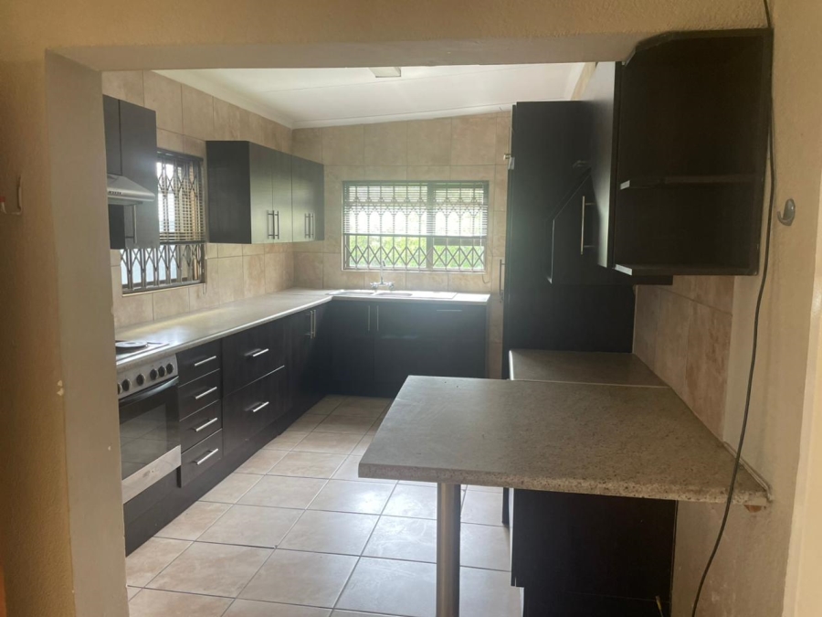 6 Bedroom Property for Sale in Krugersdorp West Gauteng