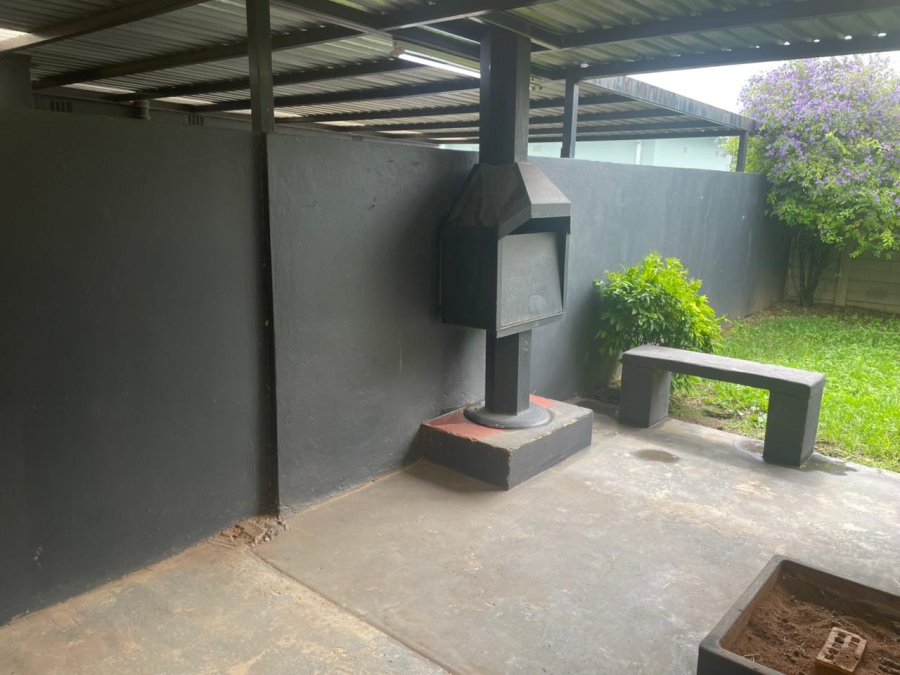 6 Bedroom Property for Sale in Krugersdorp West Gauteng