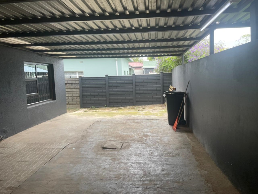 6 Bedroom Property for Sale in Krugersdorp West Gauteng