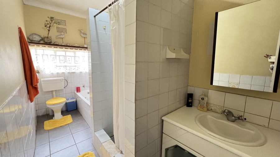 3 Bedroom Property for Sale in Agavia Gauteng
