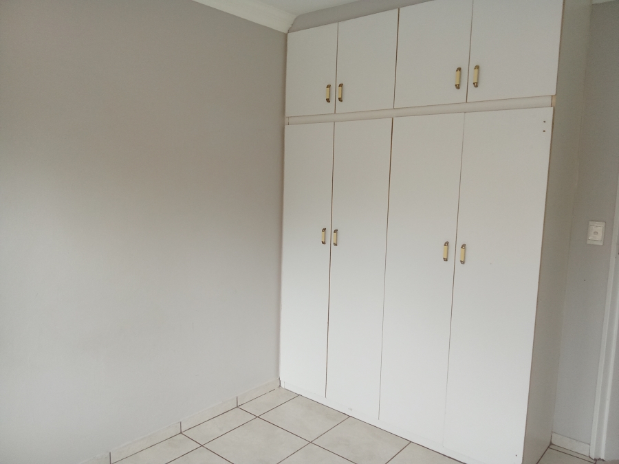 3 Bedroom Property for Sale in Roodekrans Gauteng