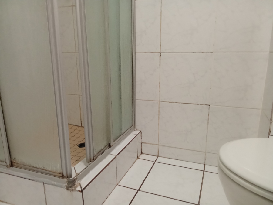 3 Bedroom Property for Sale in Roodekrans Gauteng