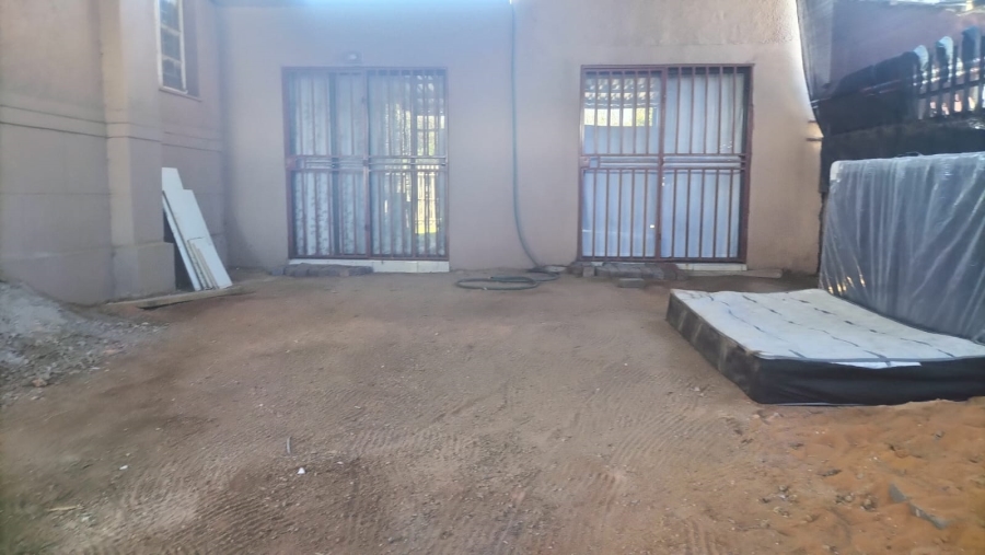 3 Bedroom Property for Sale in Randfontein Central Gauteng
