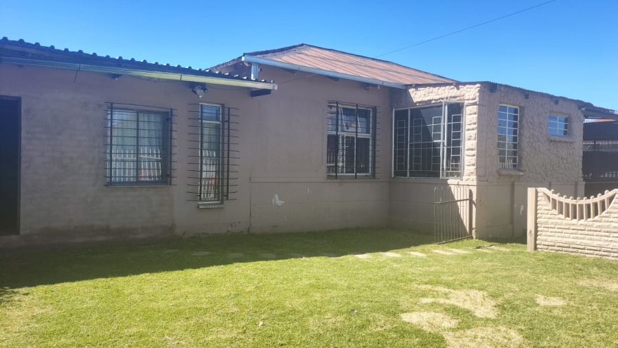 3 Bedroom Property for Sale in Randfontein Central Gauteng