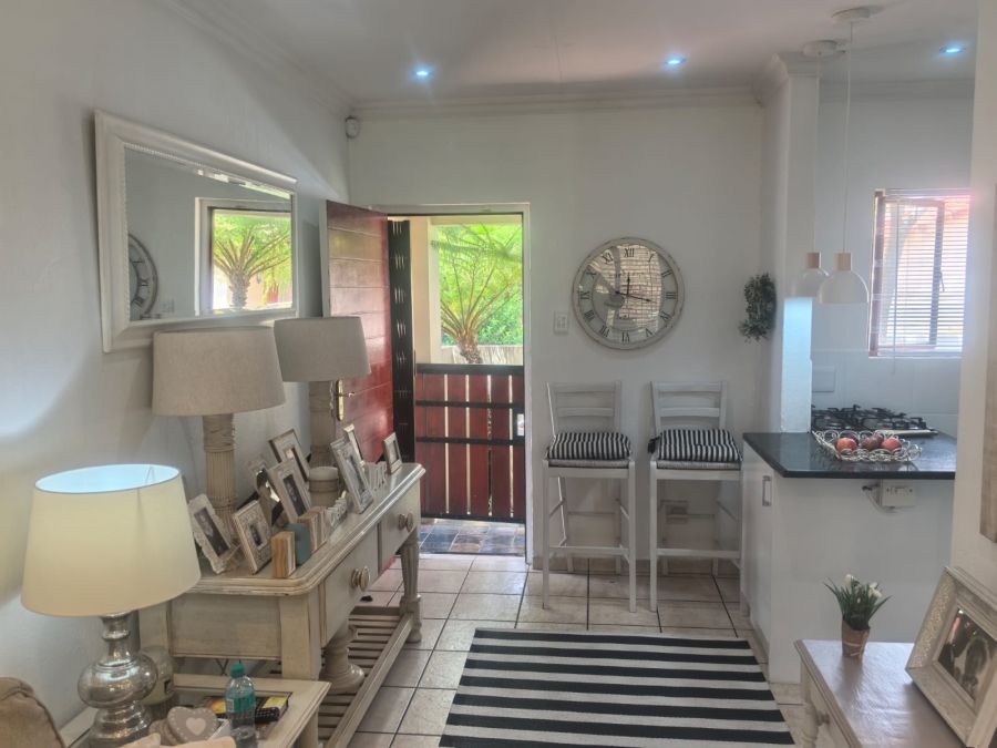 2 Bedroom Property for Sale in Willowbrook Gauteng