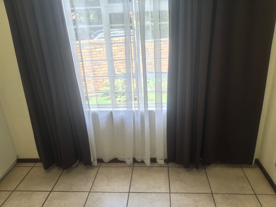 3 Bedroom Property for Sale in Radiokop Gauteng