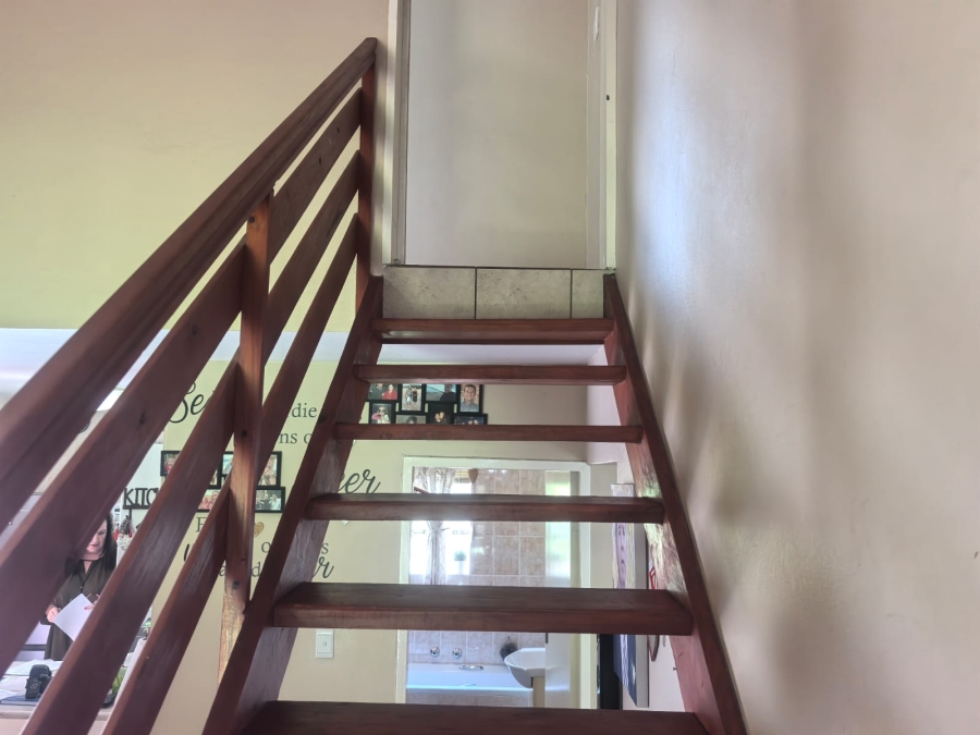 3 Bedroom Property for Sale in Radiokop Gauteng