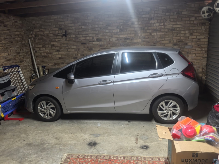 3 Bedroom Property for Sale in Radiokop Gauteng