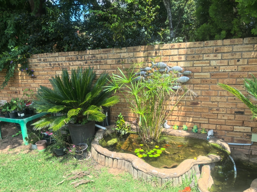 3 Bedroom Property for Sale in Radiokop Gauteng