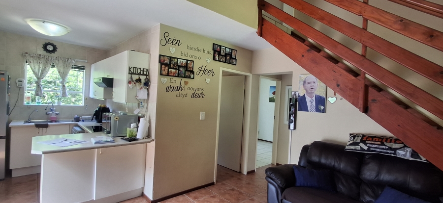 3 Bedroom Property for Sale in Radiokop Gauteng