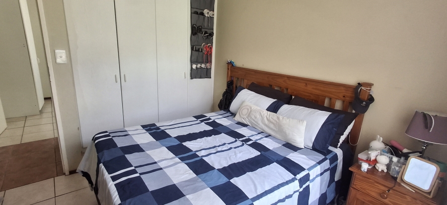 3 Bedroom Property for Sale in Radiokop Gauteng