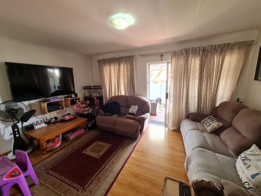 3 Bedroom Property for Sale in Northwold Gauteng