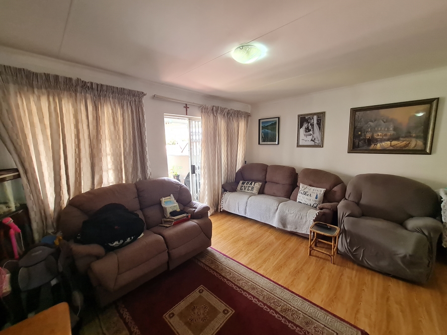 3 Bedroom Property for Sale in Northwold Gauteng