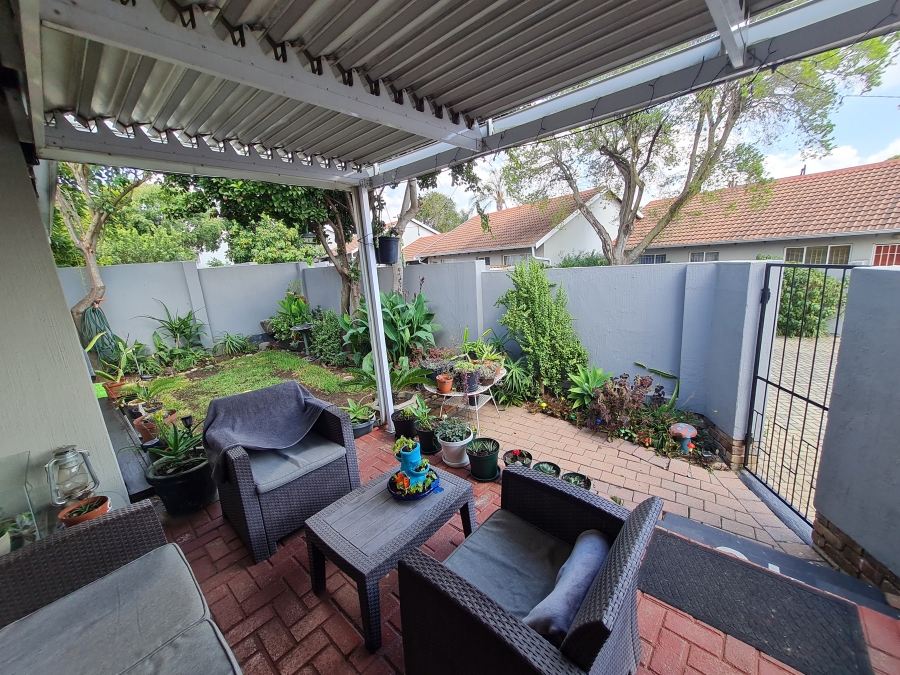 3 Bedroom Property for Sale in Northwold Gauteng