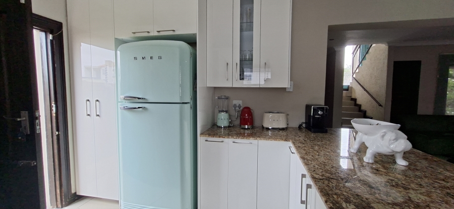 3 Bedroom Property for Sale in Wildtuinpark Gauteng