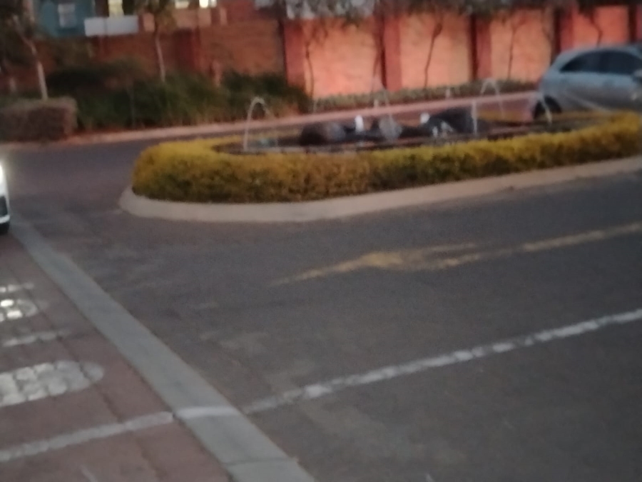 2 Bedroom Property for Sale in Montana Tuine Gauteng