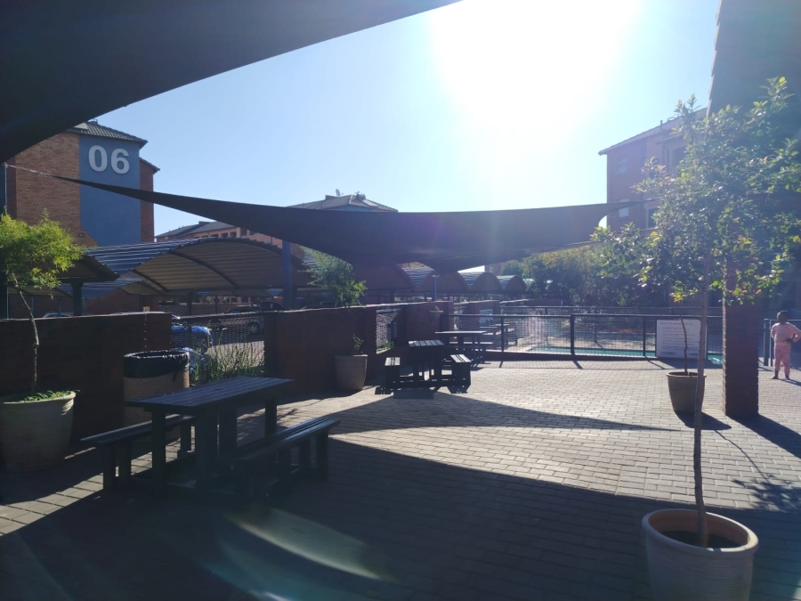 2 Bedroom Property for Sale in Montana Tuine Gauteng