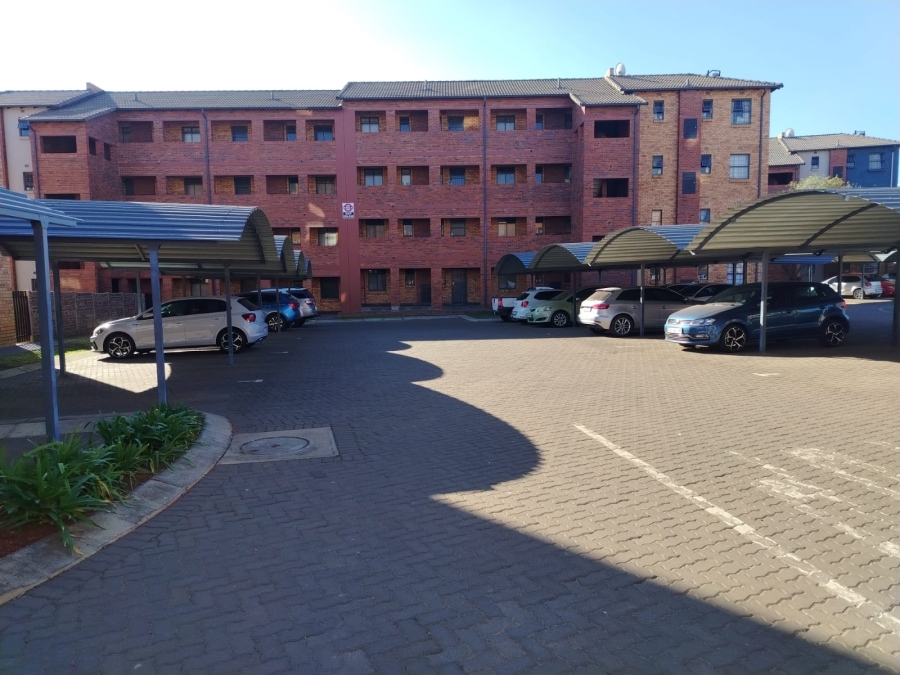 2 Bedroom Property for Sale in Montana Tuine Gauteng