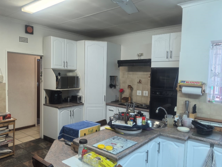 4 Bedroom Property for Sale in Wilro Park Gauteng