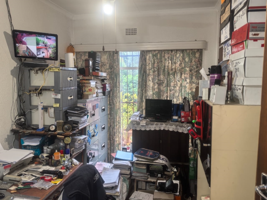 4 Bedroom Property for Sale in Wilro Park Gauteng