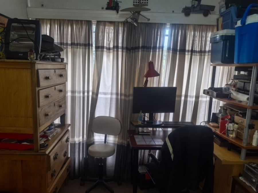 4 Bedroom Property for Sale in Wilro Park Gauteng