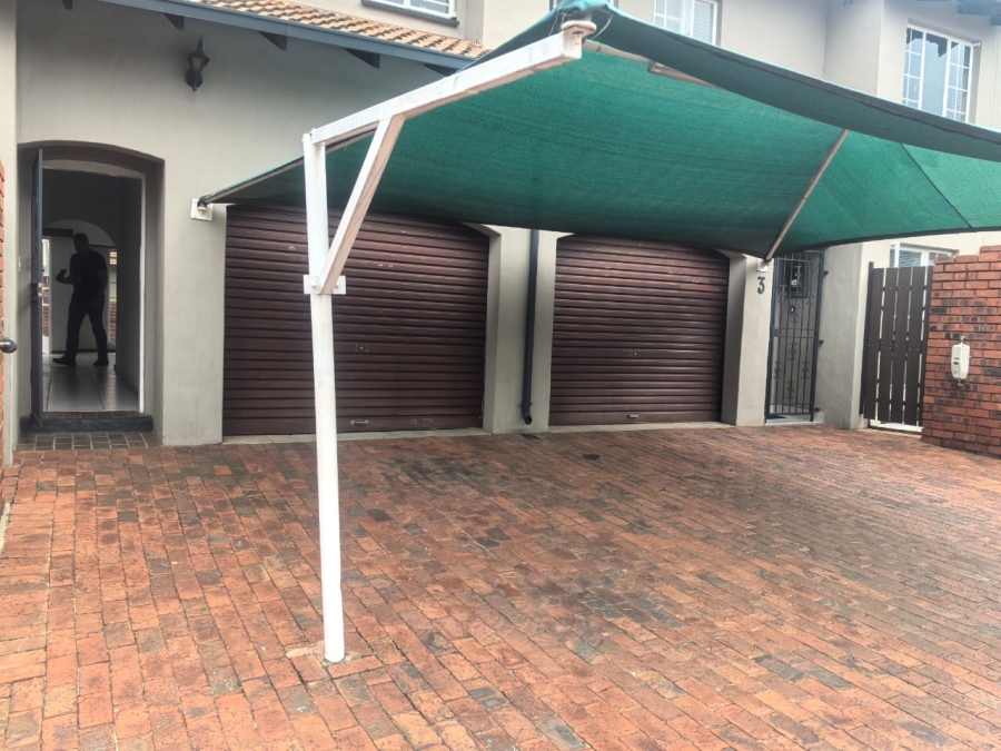 3 Bedroom Property for Sale in Horizon View Gauteng