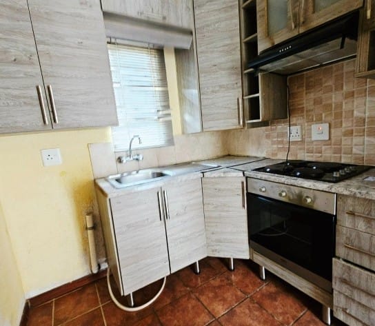 2 Bedroom Property for Sale in Aureus Gauteng