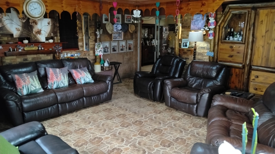 5 Bedroom Property for Sale in Randpoort Gauteng