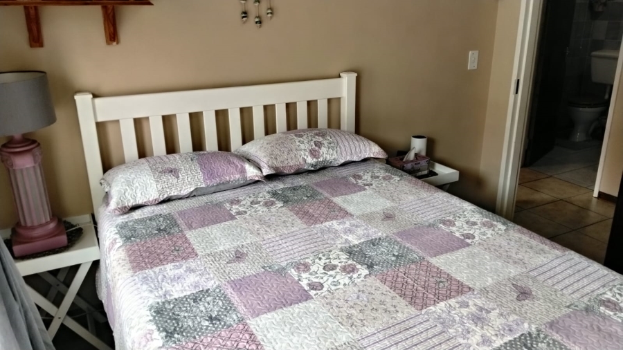 5 Bedroom Property for Sale in Randpoort Gauteng