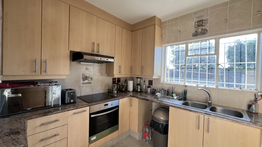 3 Bedroom Property for Sale in Randridge Ah Gauteng