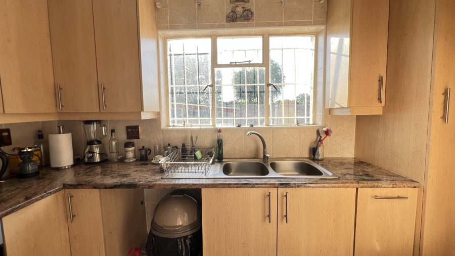 3 Bedroom Property for Sale in Randridge Ah Gauteng