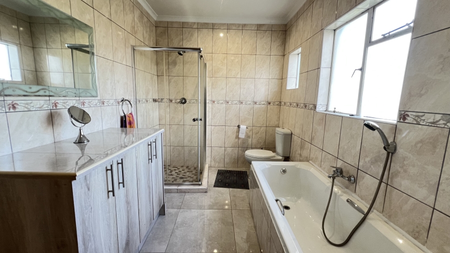 3 Bedroom Property for Sale in Randridge Ah Gauteng