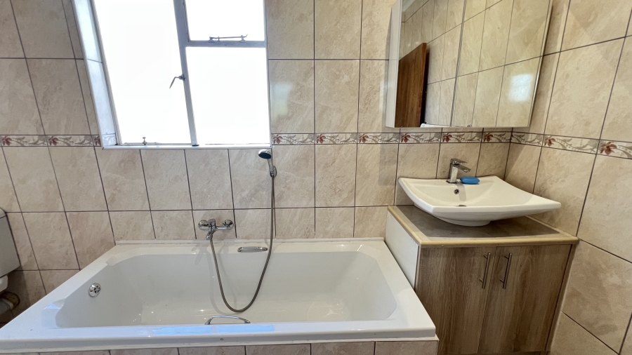 3 Bedroom Property for Sale in Randridge Ah Gauteng