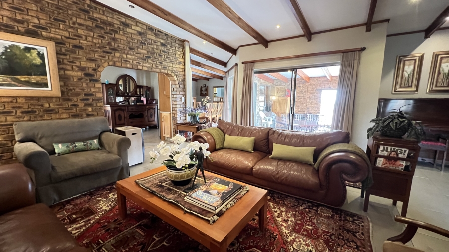 4 Bedroom Property for Sale in Helderkruin Gauteng