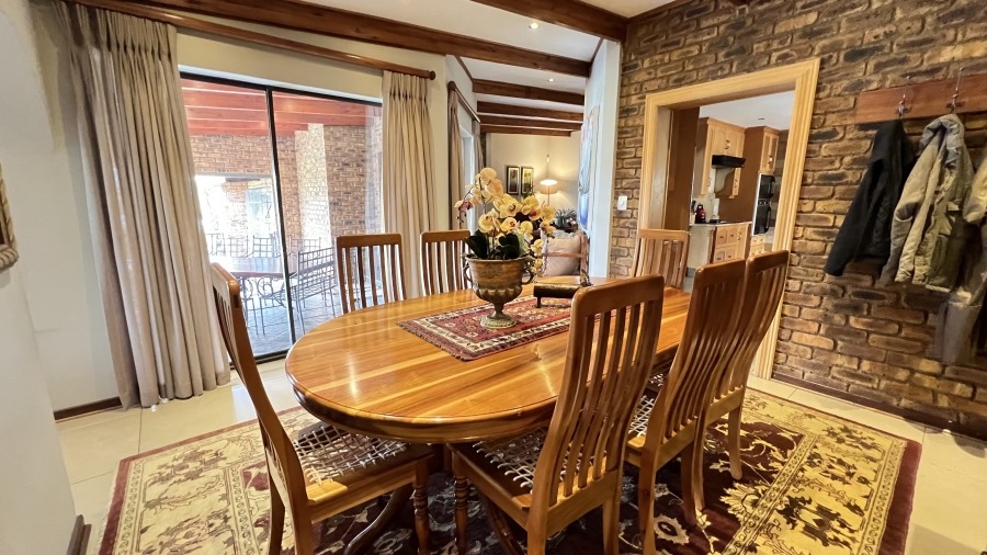 4 Bedroom Property for Sale in Helderkruin Gauteng