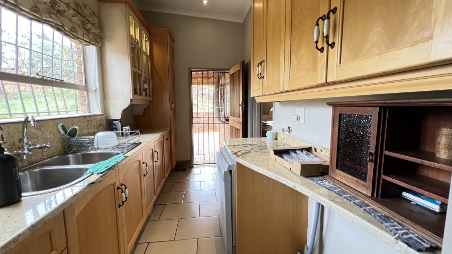 4 Bedroom Property for Sale in Helderkruin Gauteng
