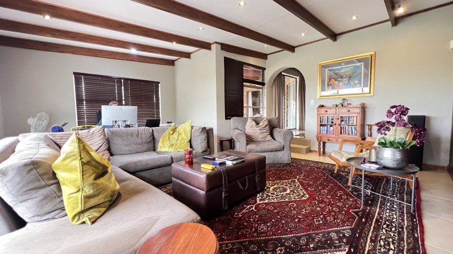 4 Bedroom Property for Sale in Helderkruin Gauteng