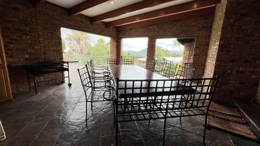 4 Bedroom Property for Sale in Helderkruin Gauteng