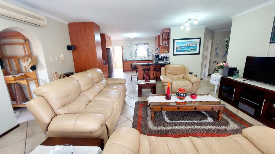 3 Bedroom Property for Sale in Eike Park Gauteng