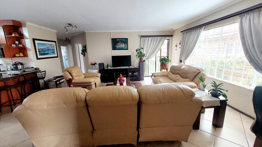 3 Bedroom Property for Sale in Eike Park Gauteng