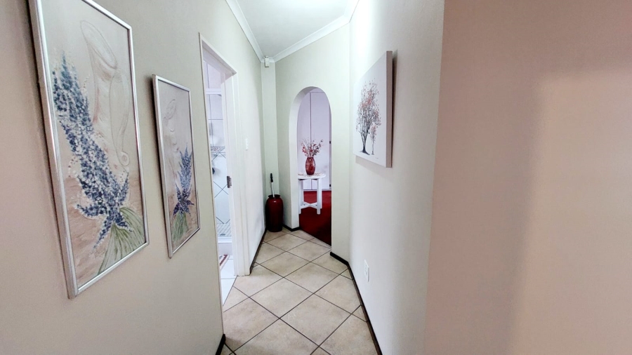 3 Bedroom Property for Sale in Eike Park Gauteng